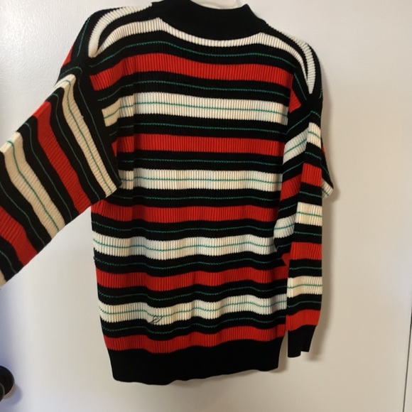 Handmade vintage knit sweater - Picture 11 of 17